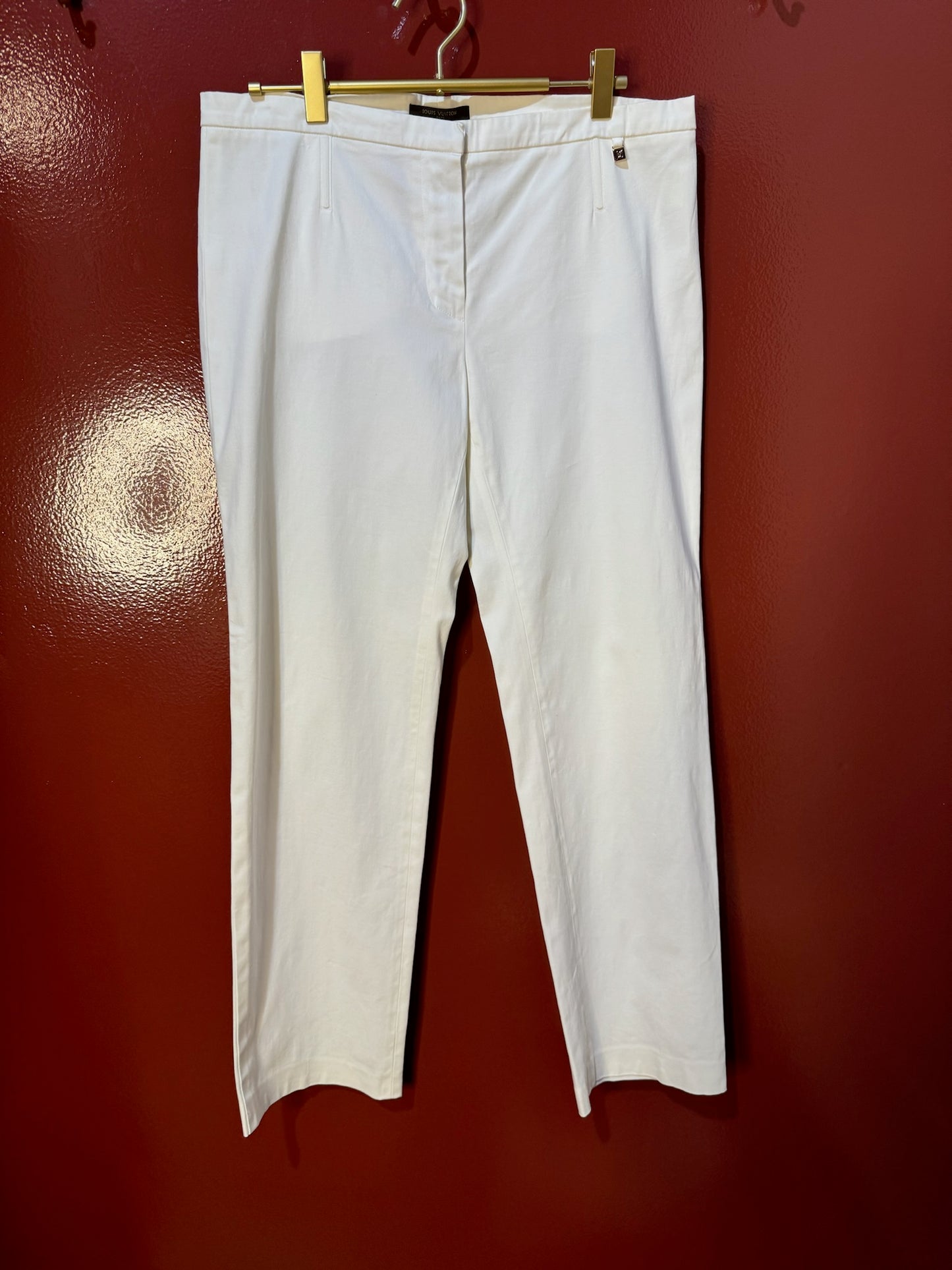 Louis Vuitton pants white flat front 40