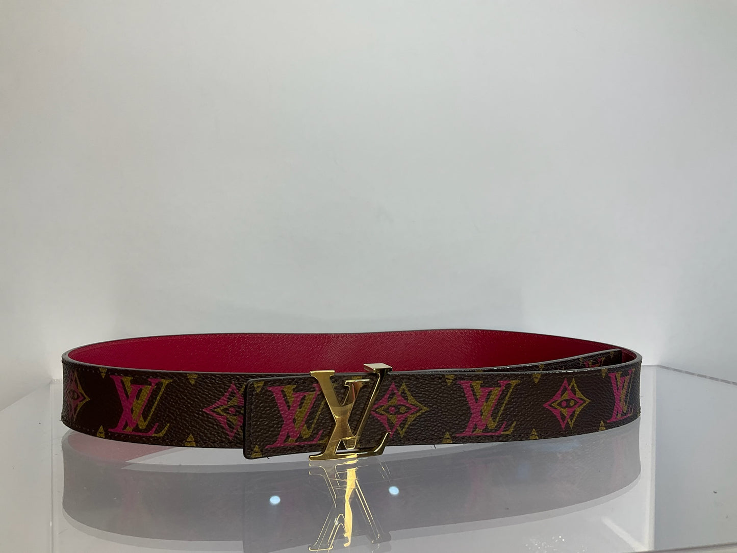 LV initials monogram pink belt 34/85