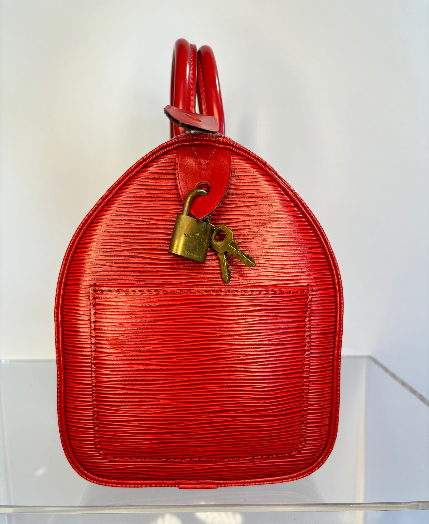 Louis Vuitton Speedy red 25