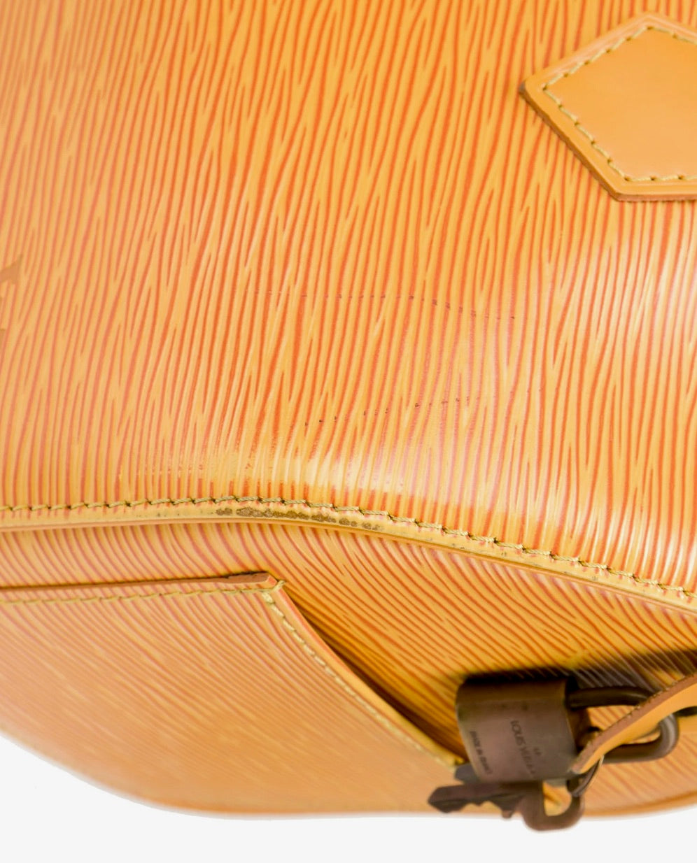 LV epi 25 yellow