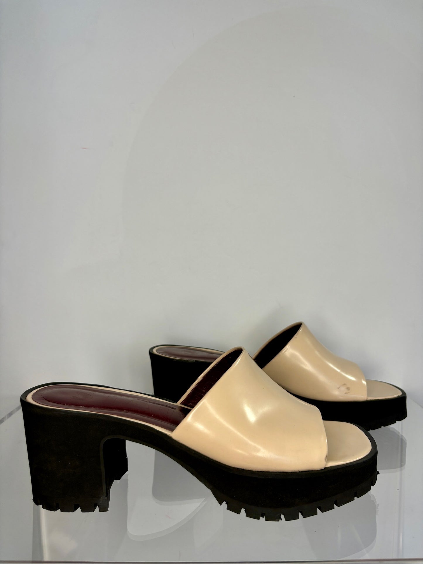 Staud slide cream 38
