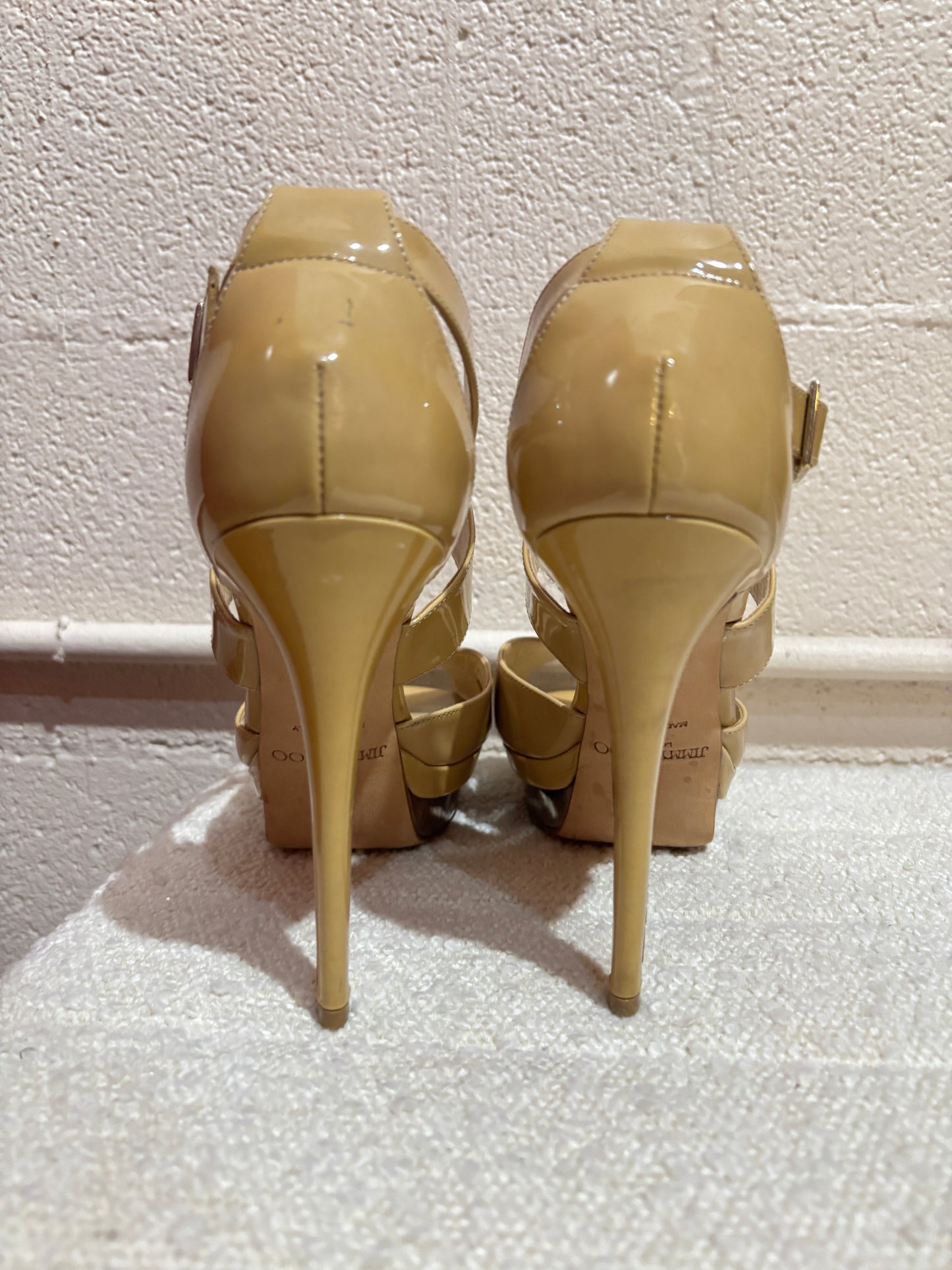 Jimmy Choo Nude Cut Out Pump Size 40