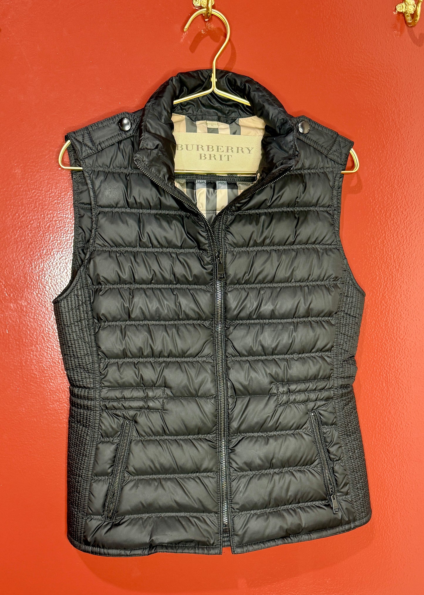 Burberry Black Wuilted Vest M