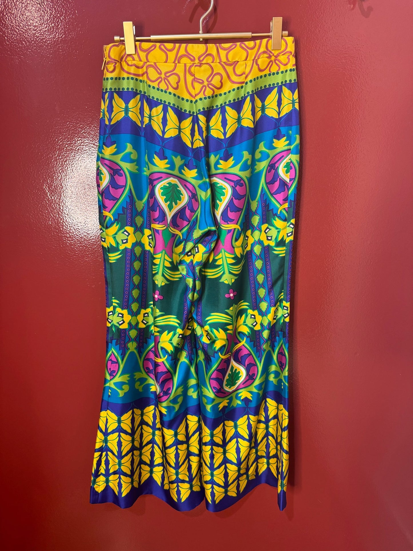 Gucci pant silk multi 38