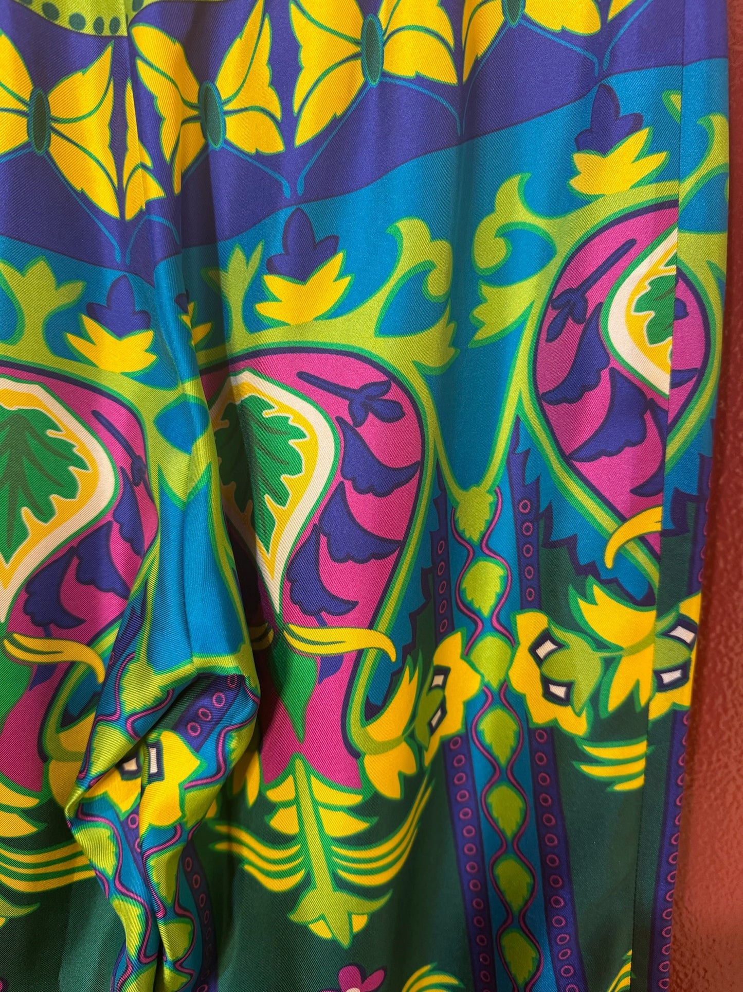 Gucci pant silk multi 38