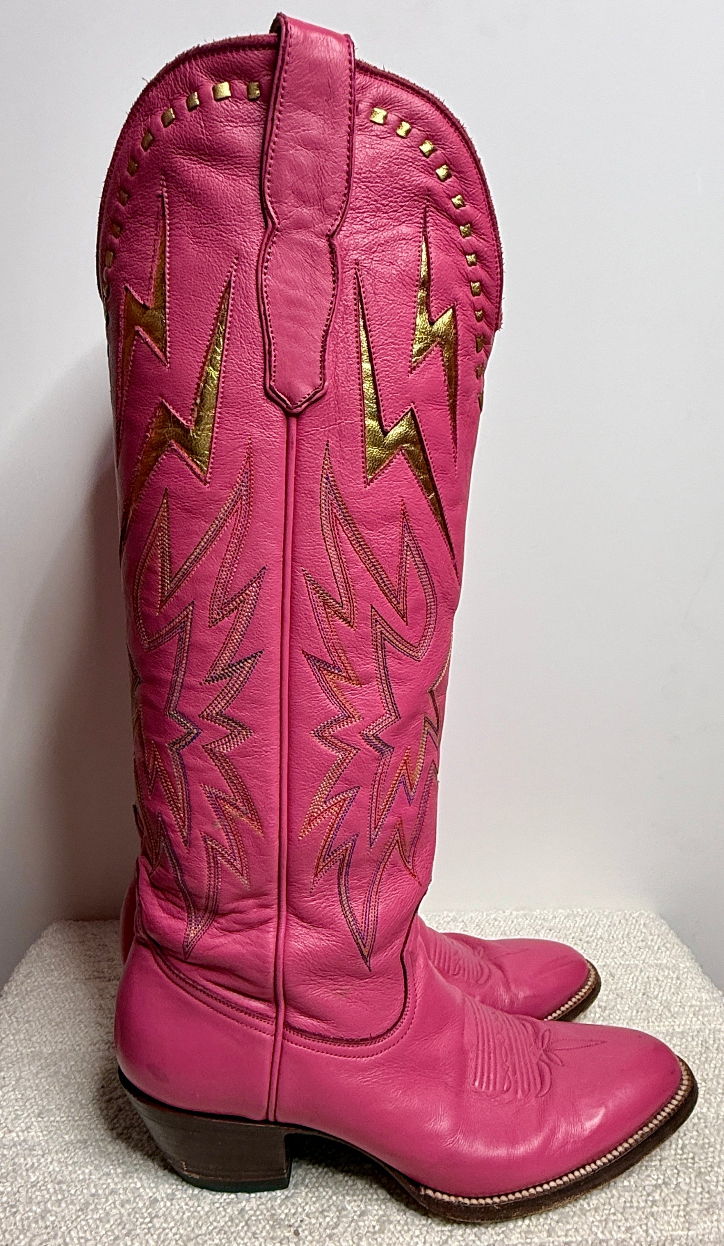 City Boots Magenta & Gold Lightning Bolt 9