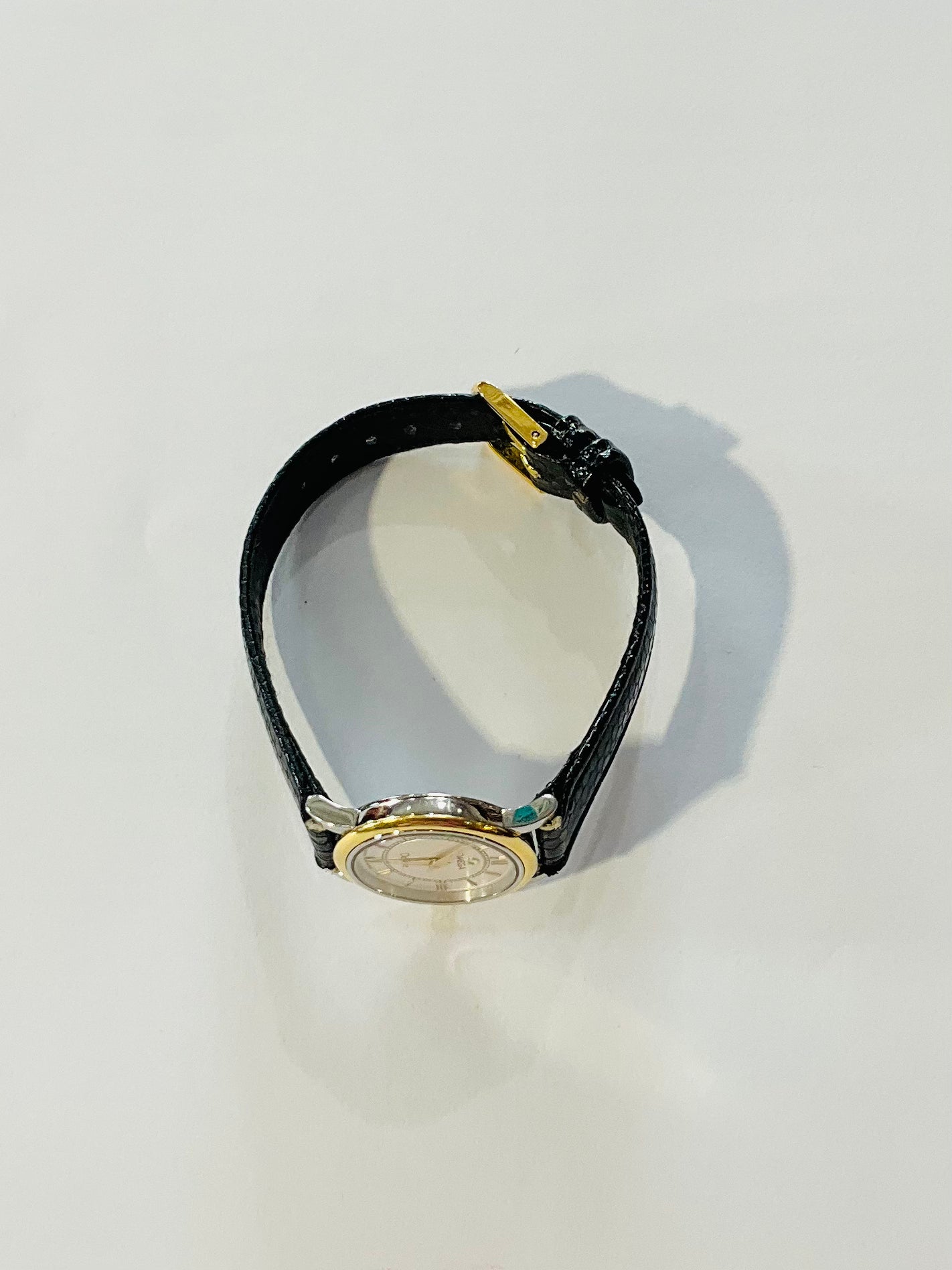 Omega Blk leather Watch