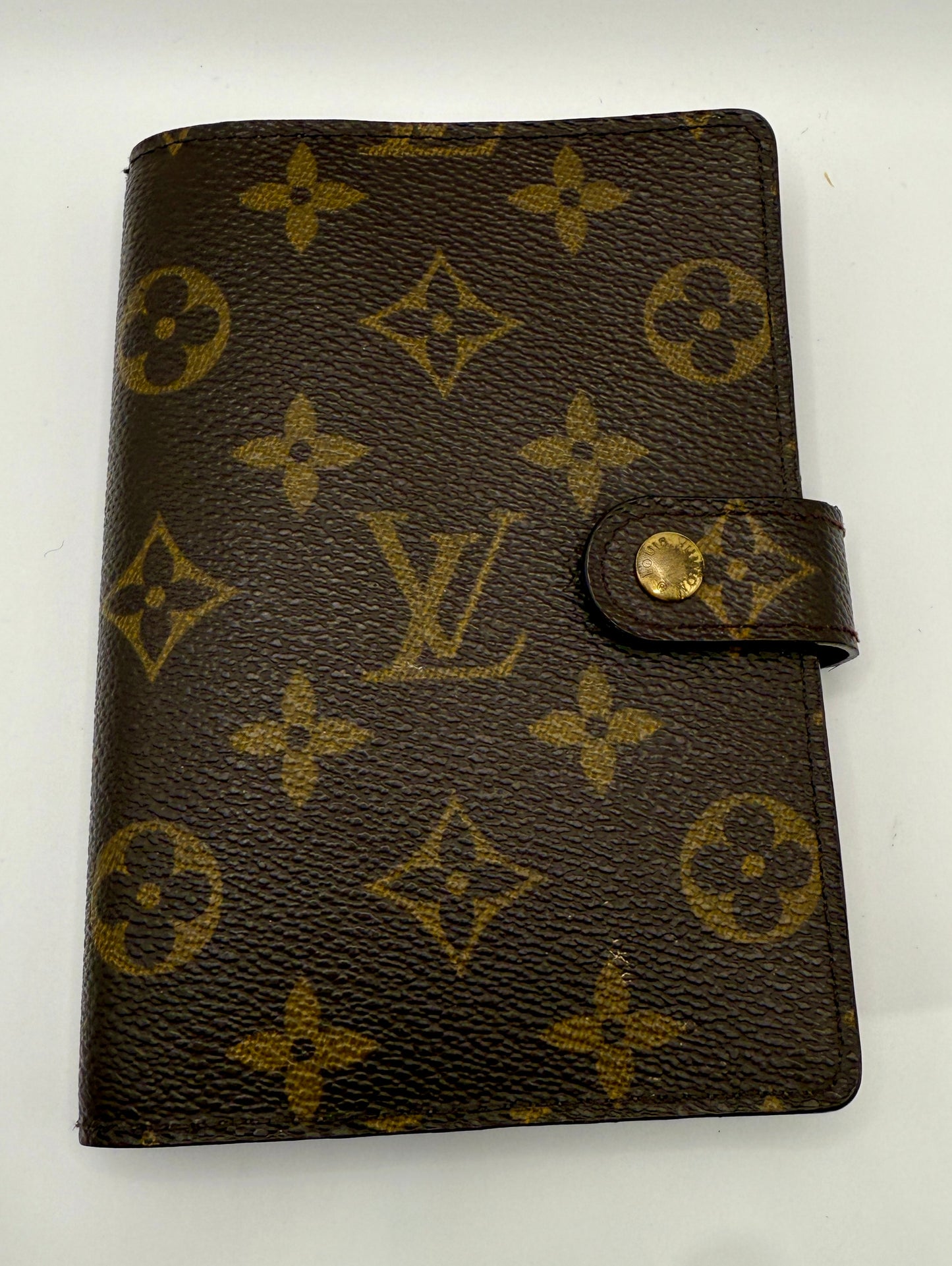 Louis Vuitton Ring Agenda
