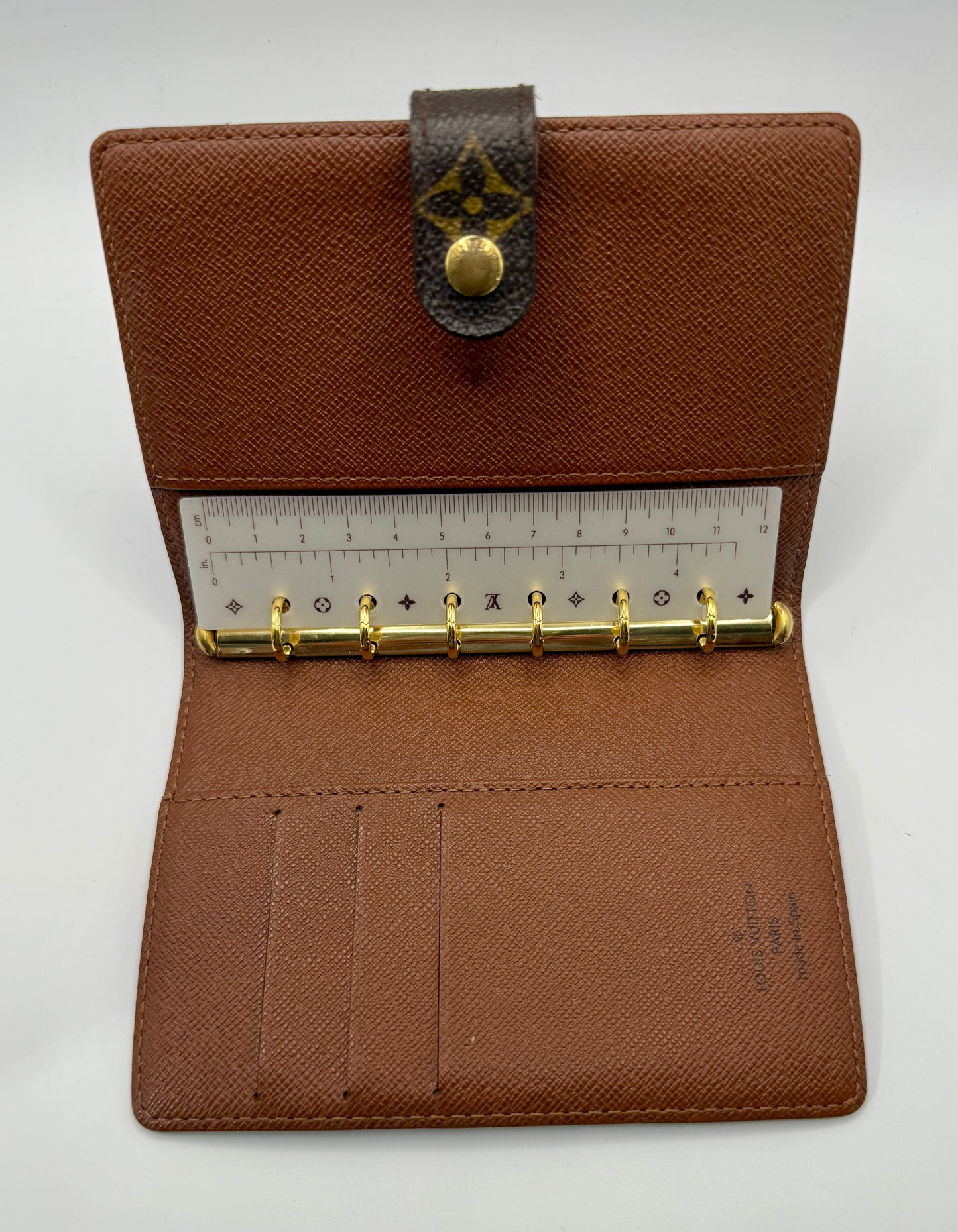 Louis Vuitton Ring Agenda