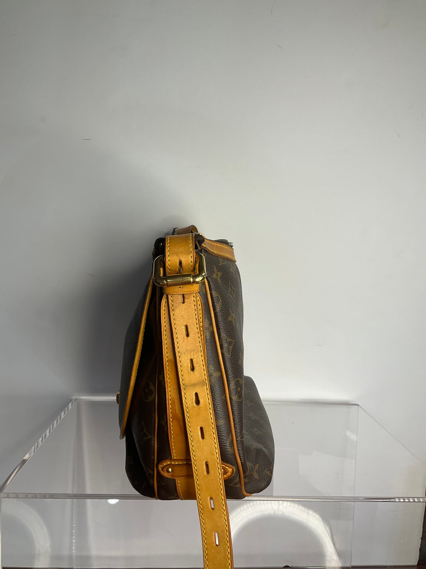 Louis Vuitton Dallas Handbag