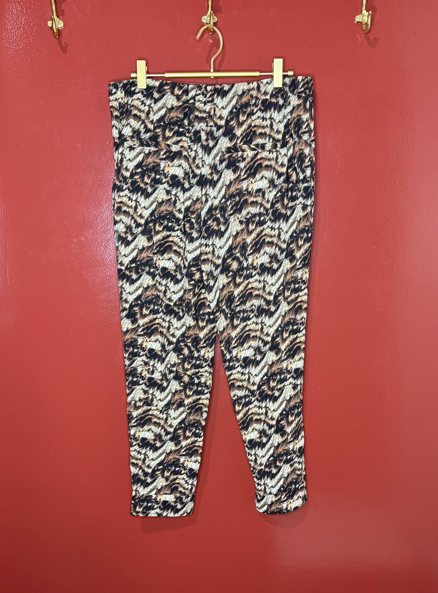 Alice + Olivia Marbled Pant 4
