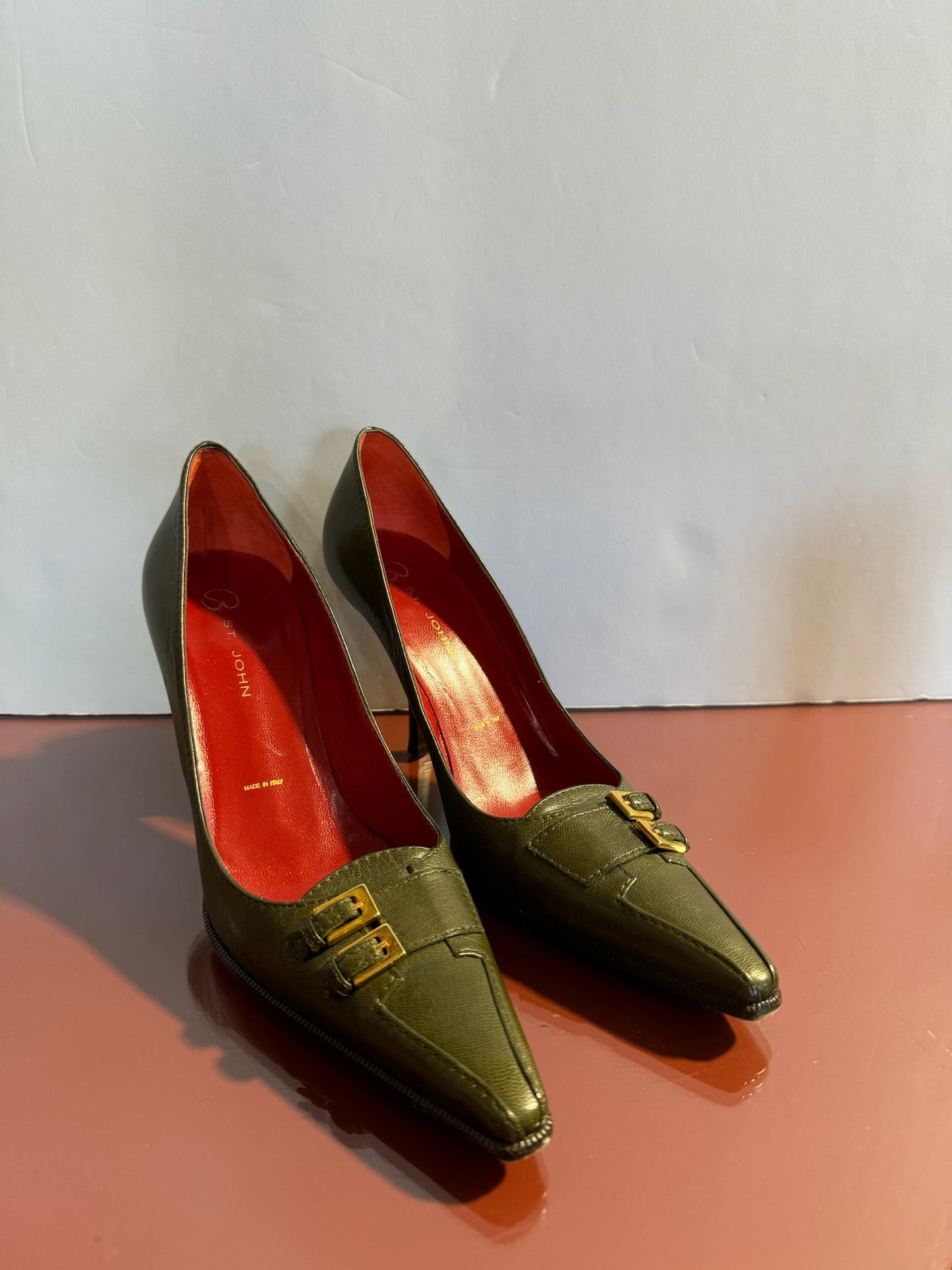 St John Green Pumps size 8