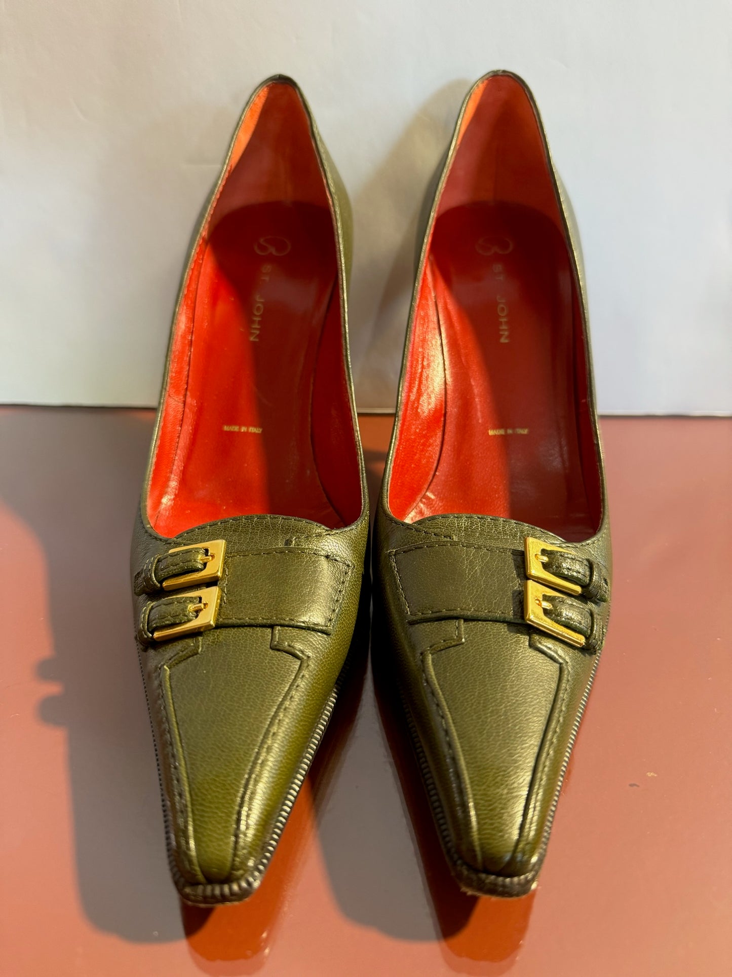 St John Green Pumps size 8