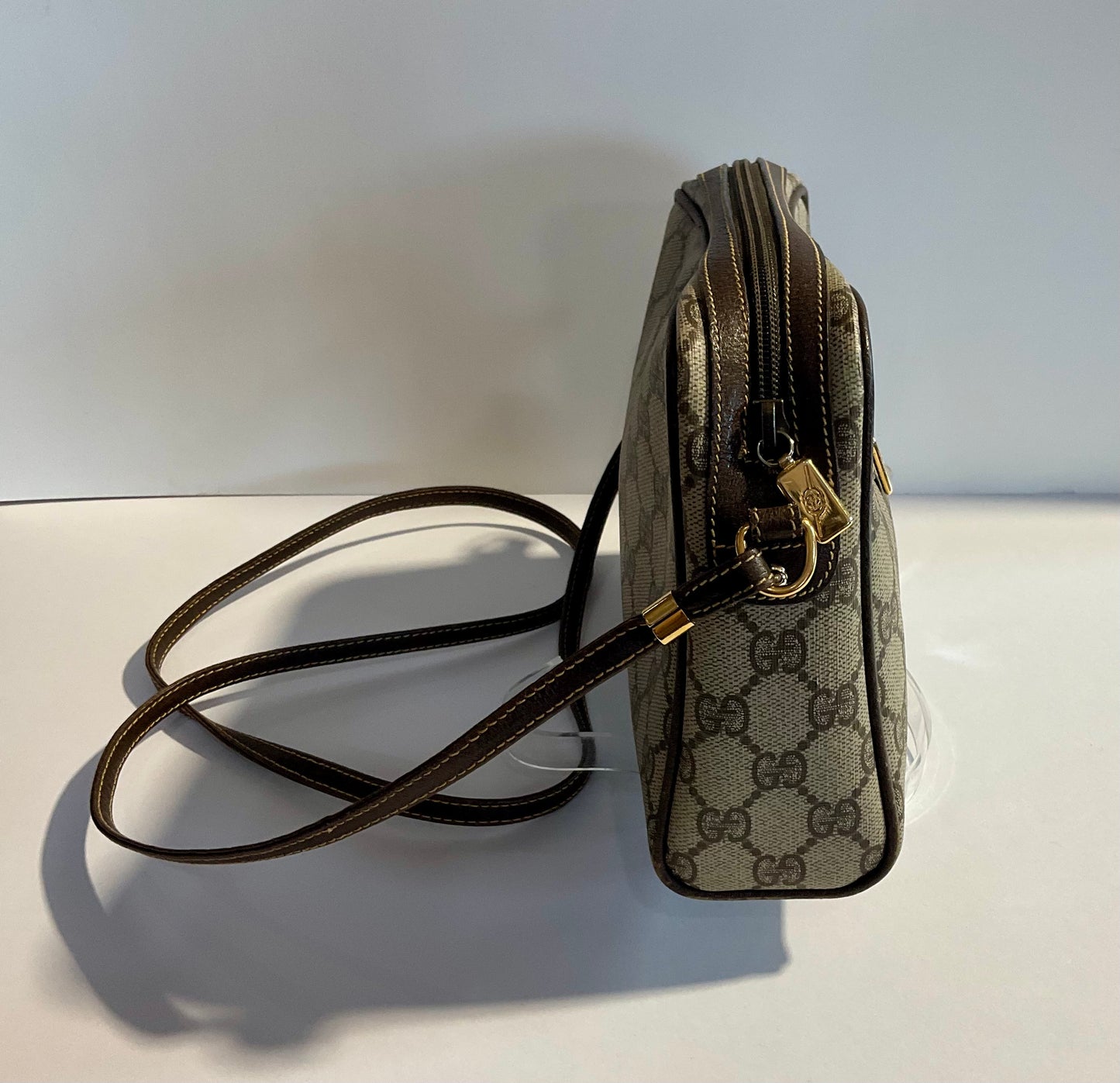 Gucci Vintage GG Supreme Shoulder Bag