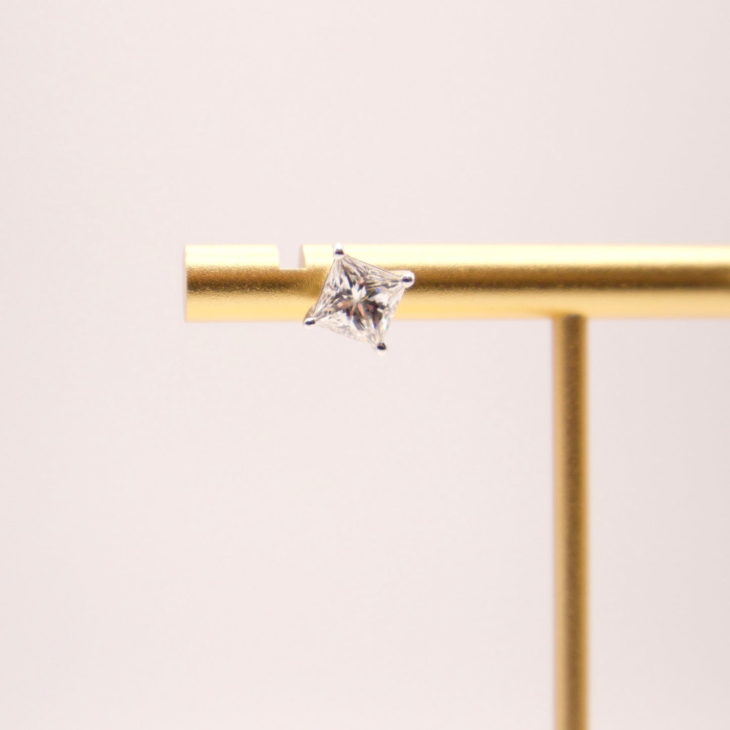 14K 2.0 CTW LG Diamond sq stud