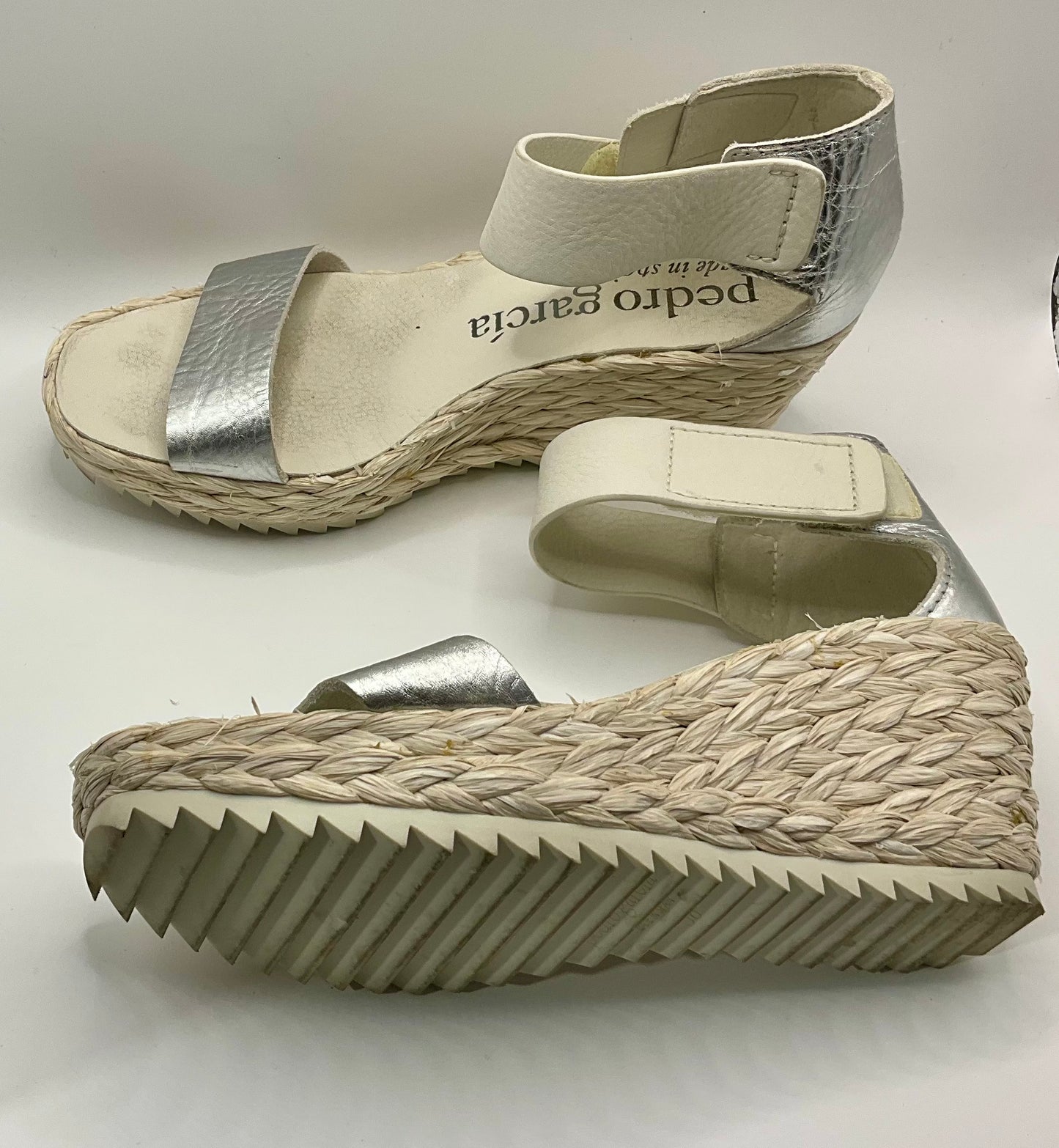 Pedro Garcia Silver/White Wedge 36