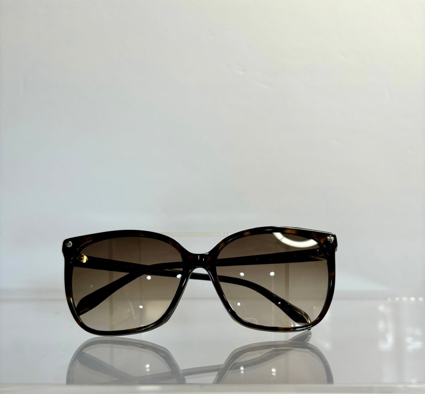 Alexander McQueen sung brown