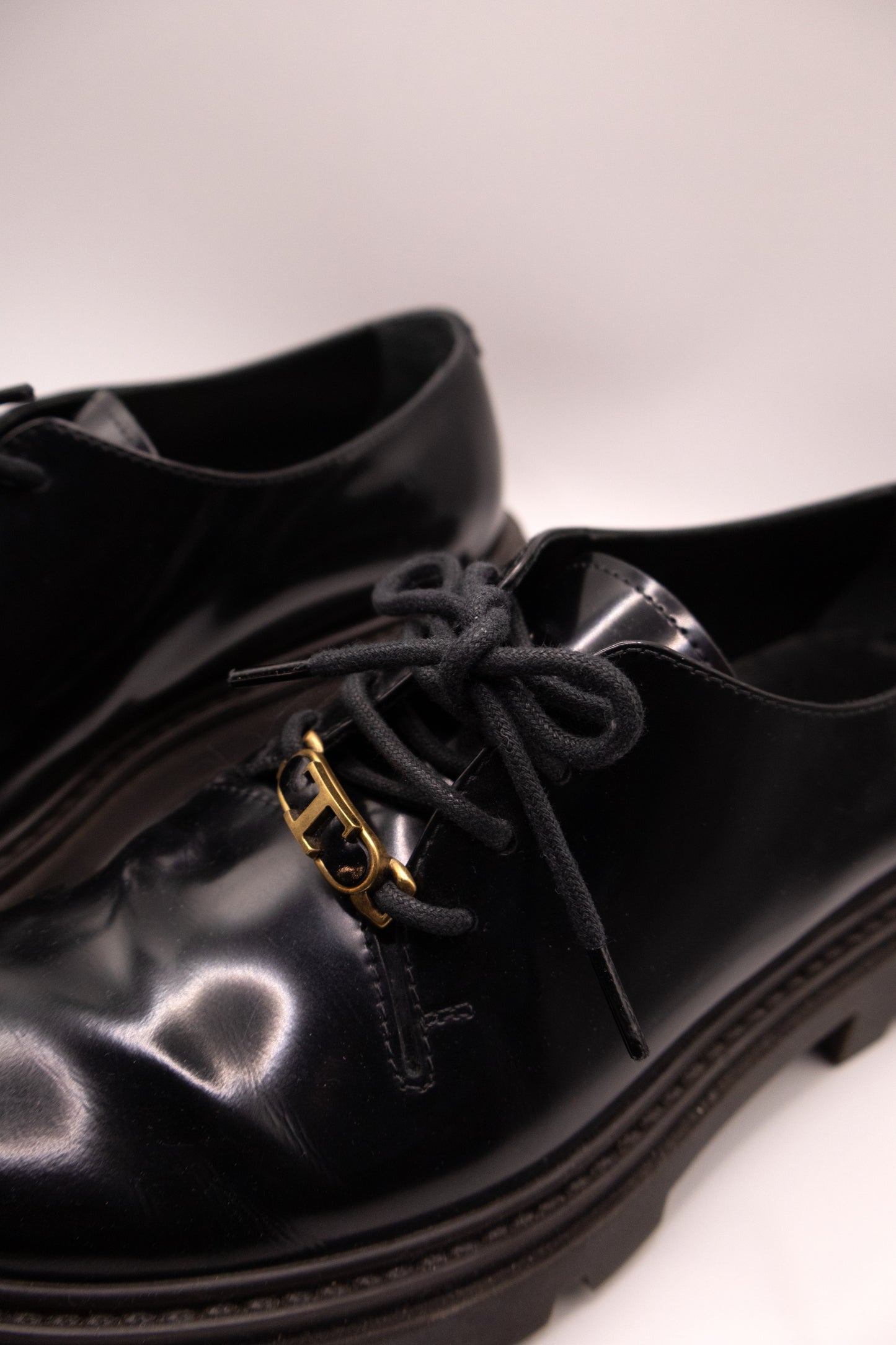 Tods Black Patent Loafers 37