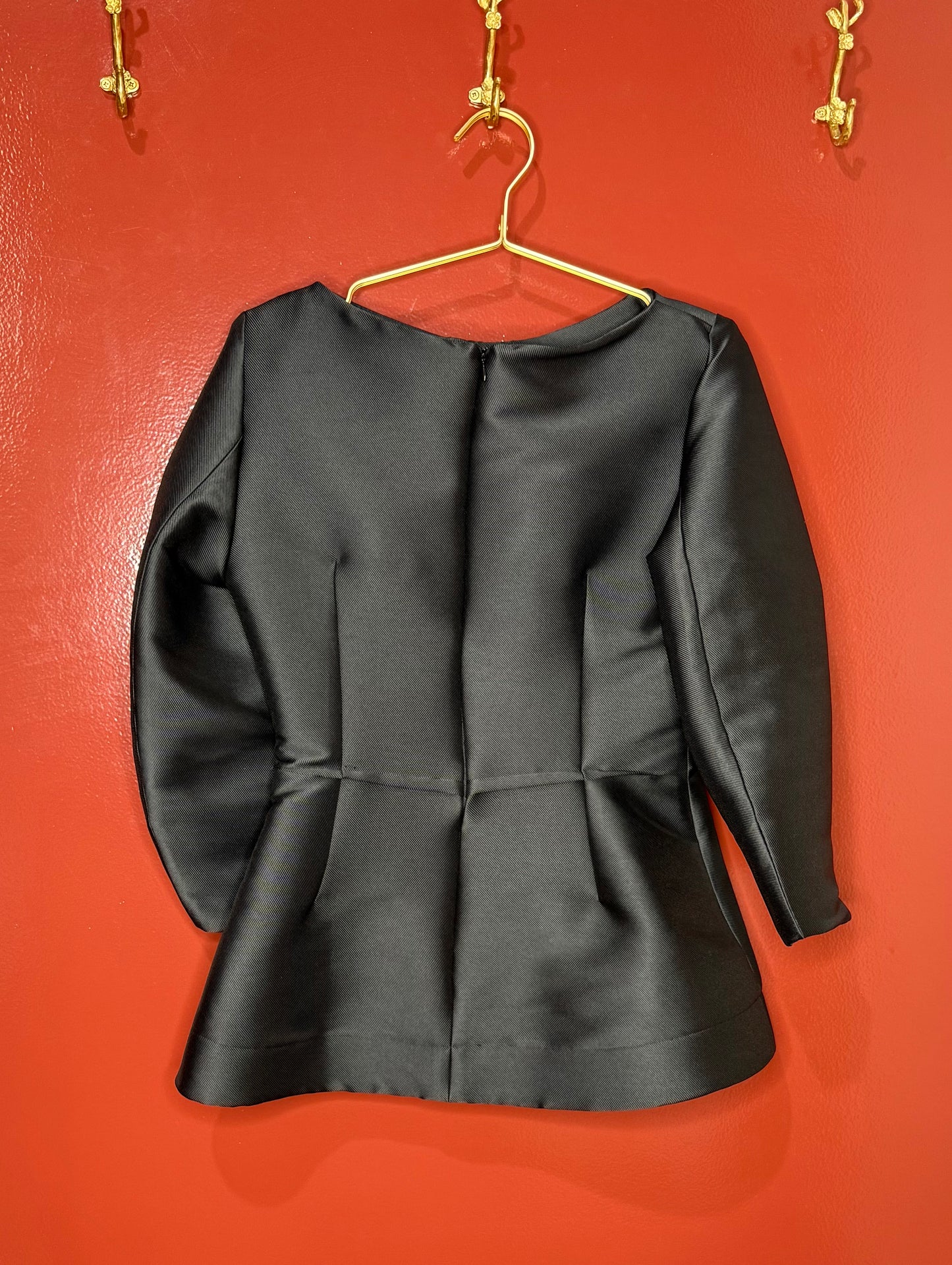 Tish Cox Black Top S