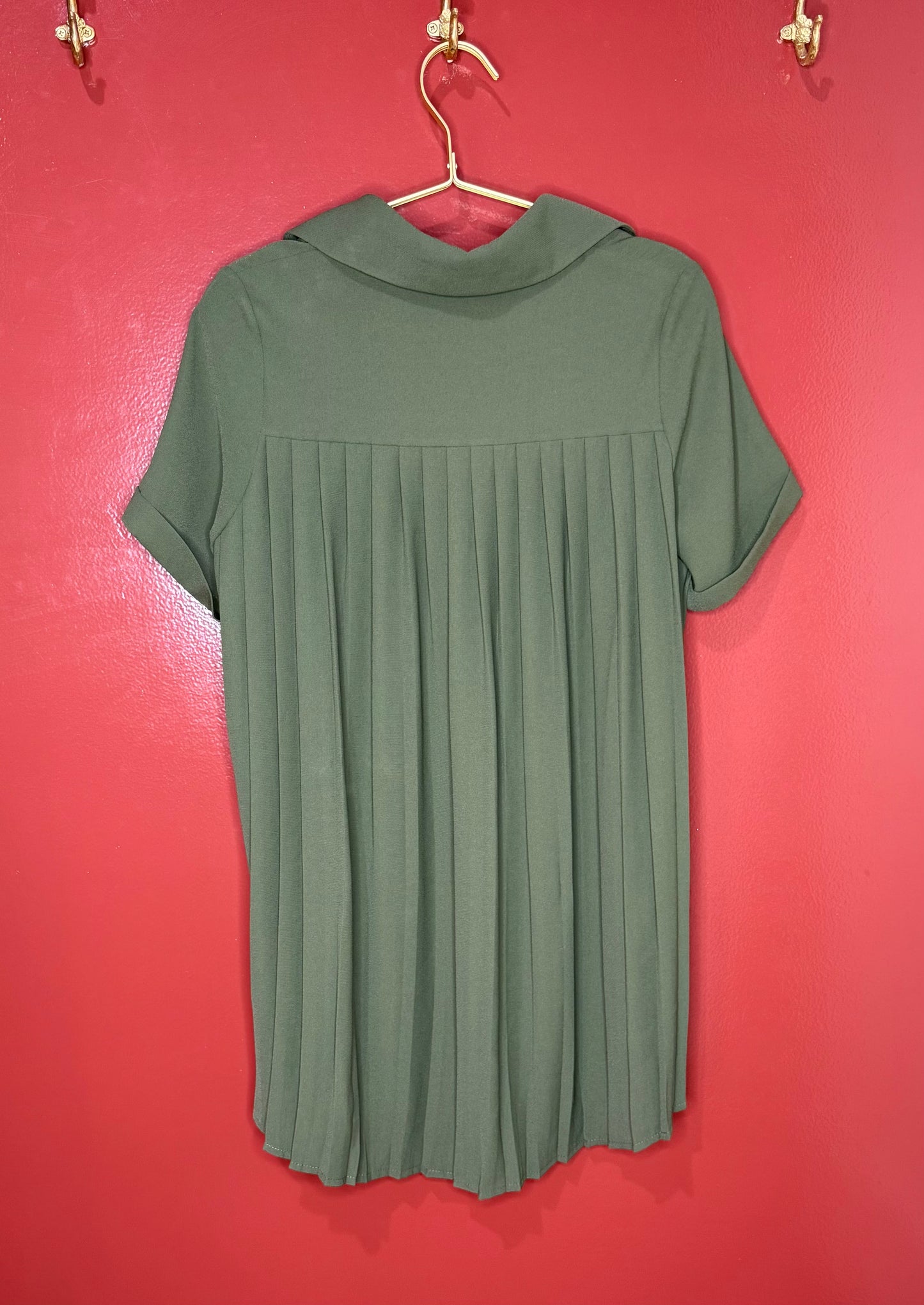 Ruti Olive Green Short Sleeve Button Down Top XS/S