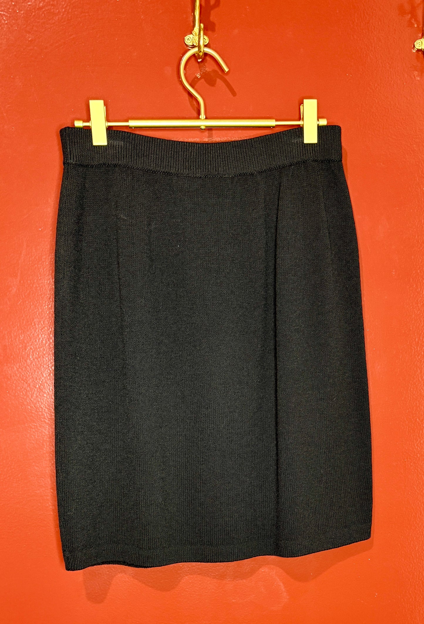 St. John Black Knit Knee Length Skirt 6