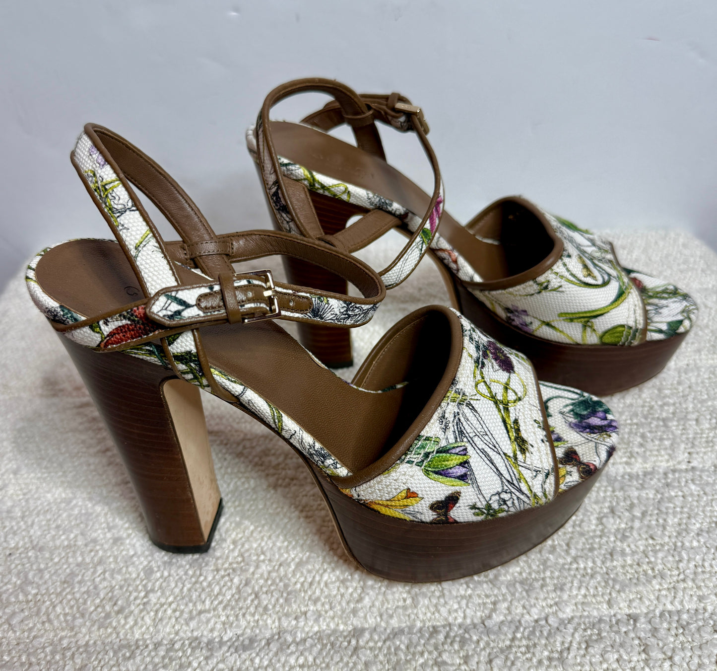Gucci Floral Heels 36