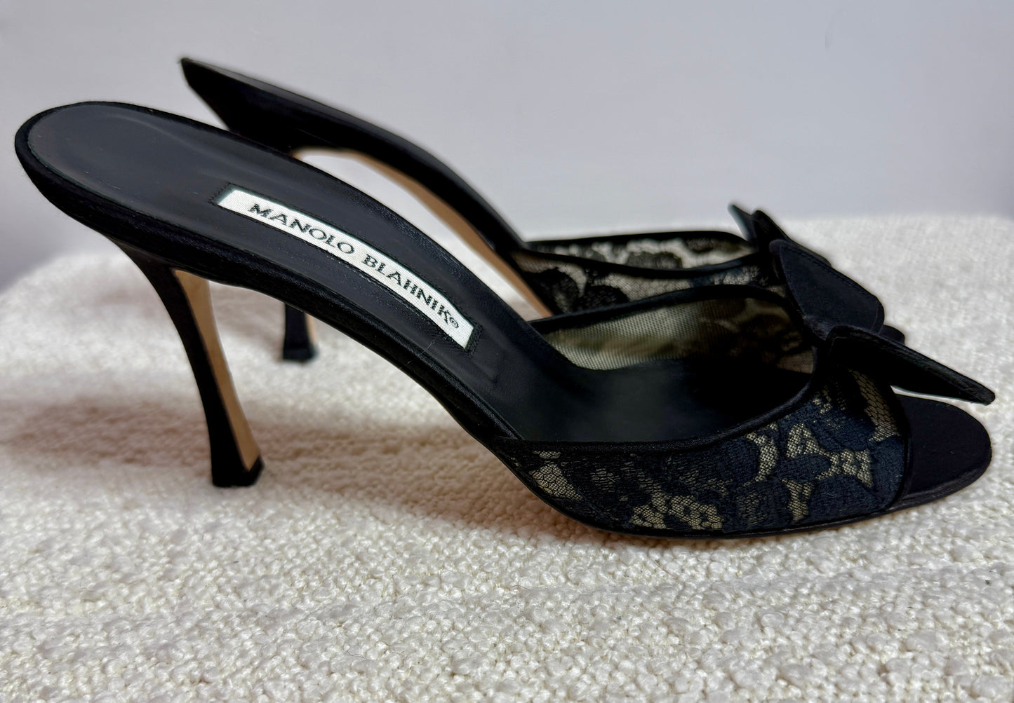 Monolo Blahnik Black Lace Bow Heels 38