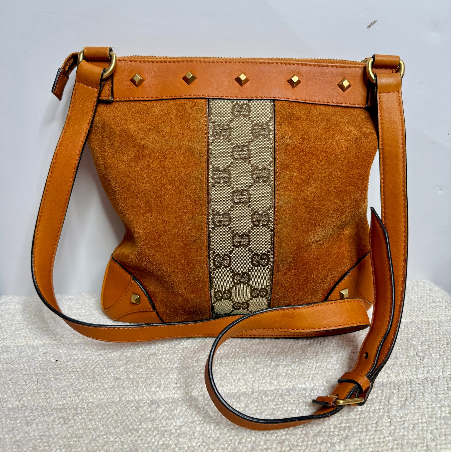 GUCCI GG NAILHEAD CROSSBODY