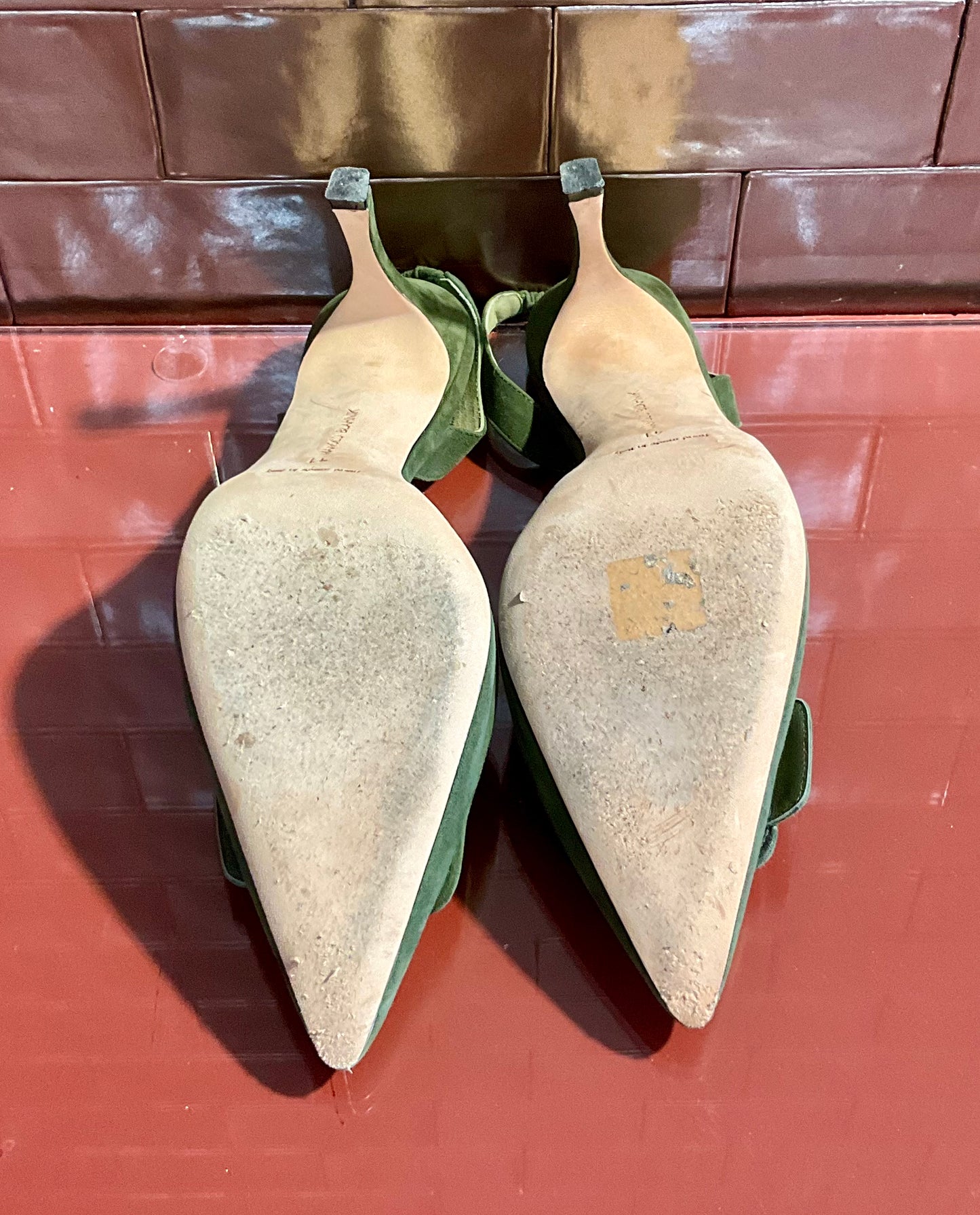 Manolo Blahnik Green Seude Heels 41