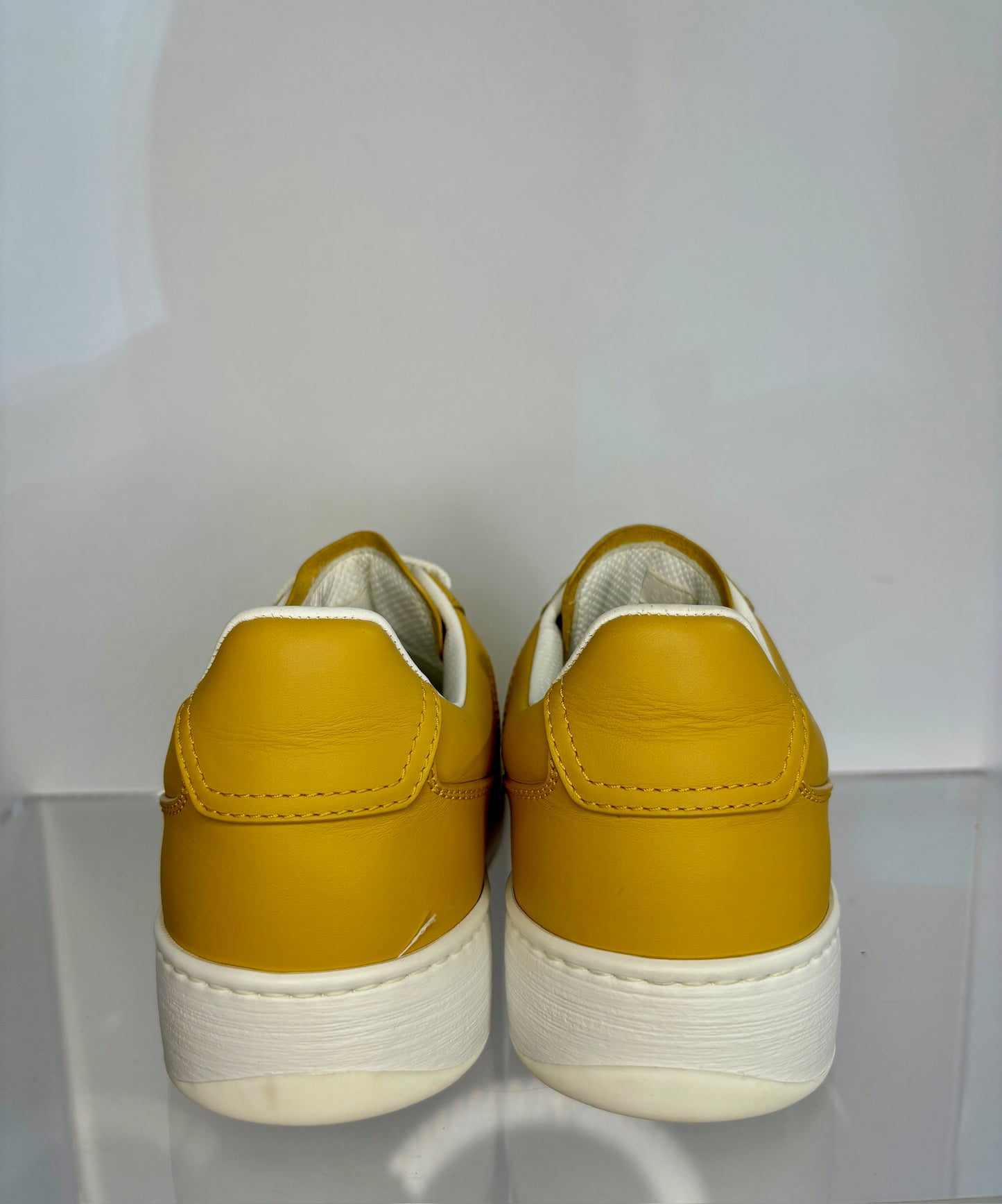 Bottega Veneta Sneaker Mens 6.5 Yellow