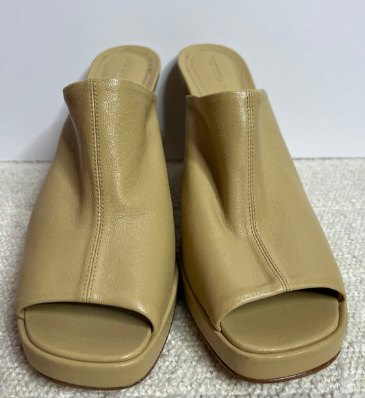 Bottega Venata Atomic Beige Mules 37