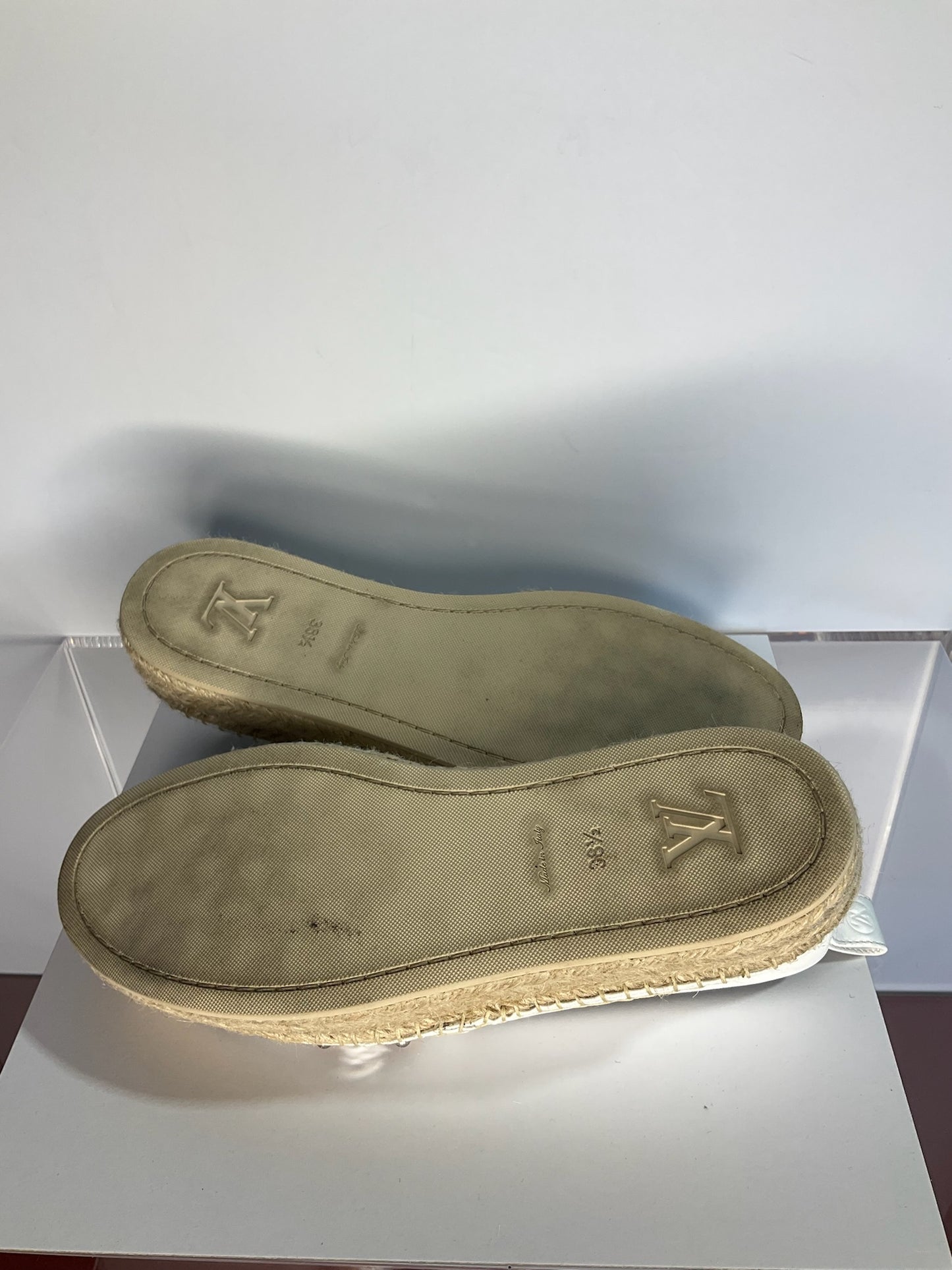 Louis Vuitton Lambskin Front Pair espadrille white 38.5