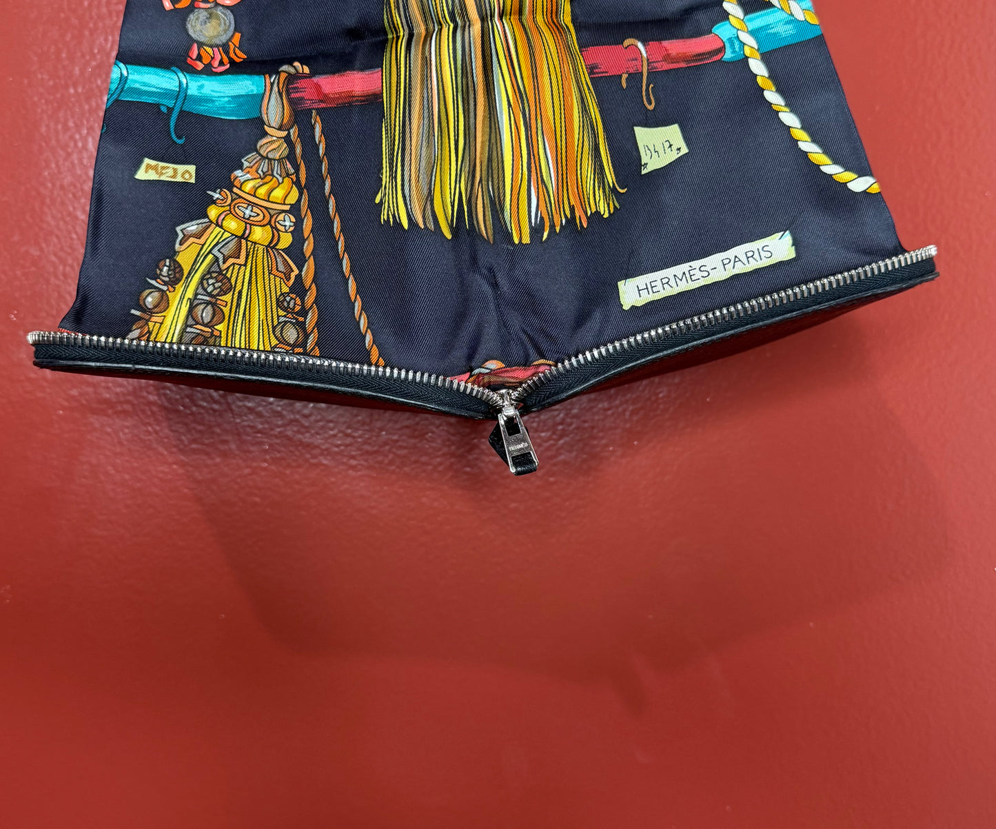 Hermes Silky Pop Tote Collector Square