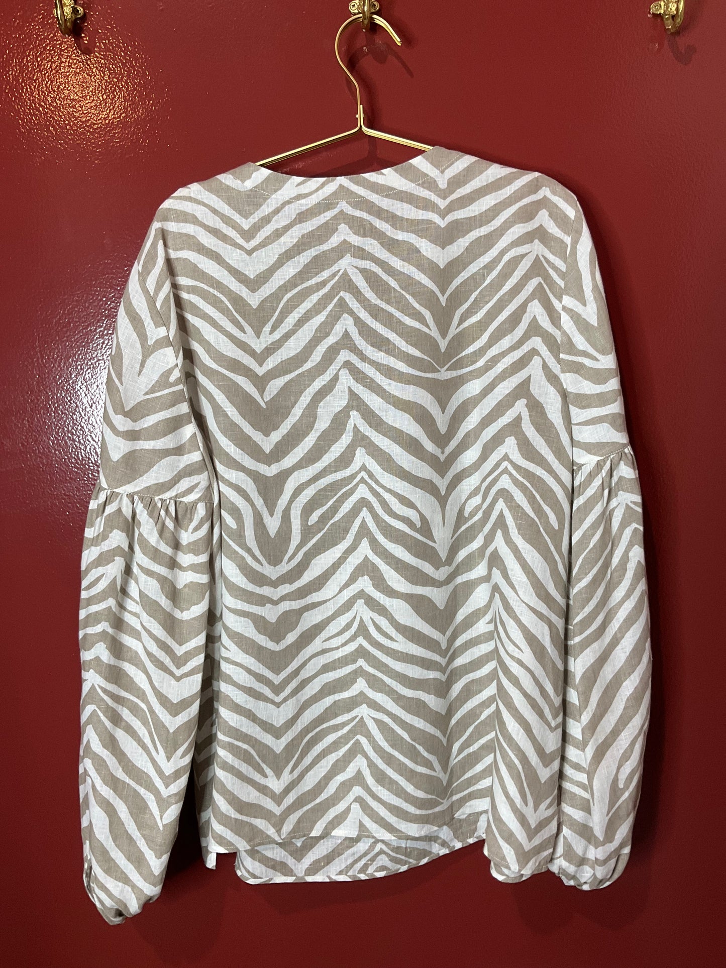 Lafayette 148 Taupe Zebra Bracelet Sleeve Popover Blouse XL