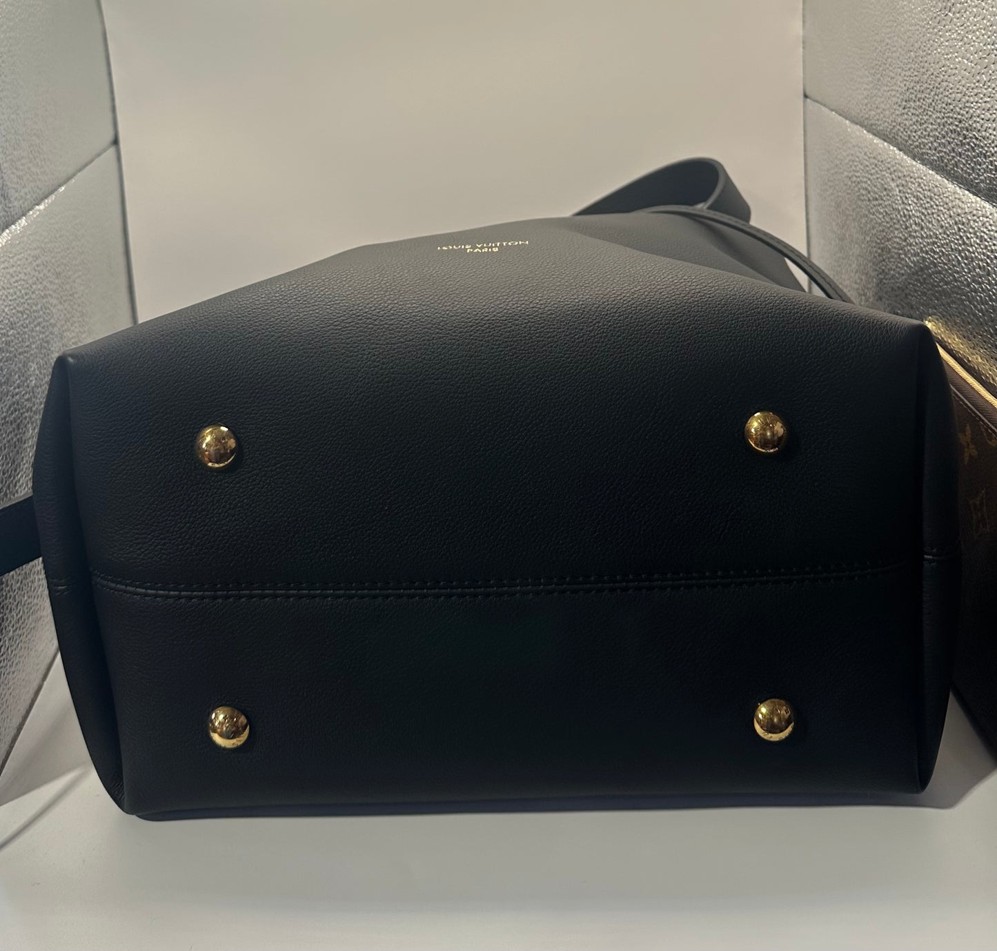 Louis Vuitton Low Key Hobo MM Black leather