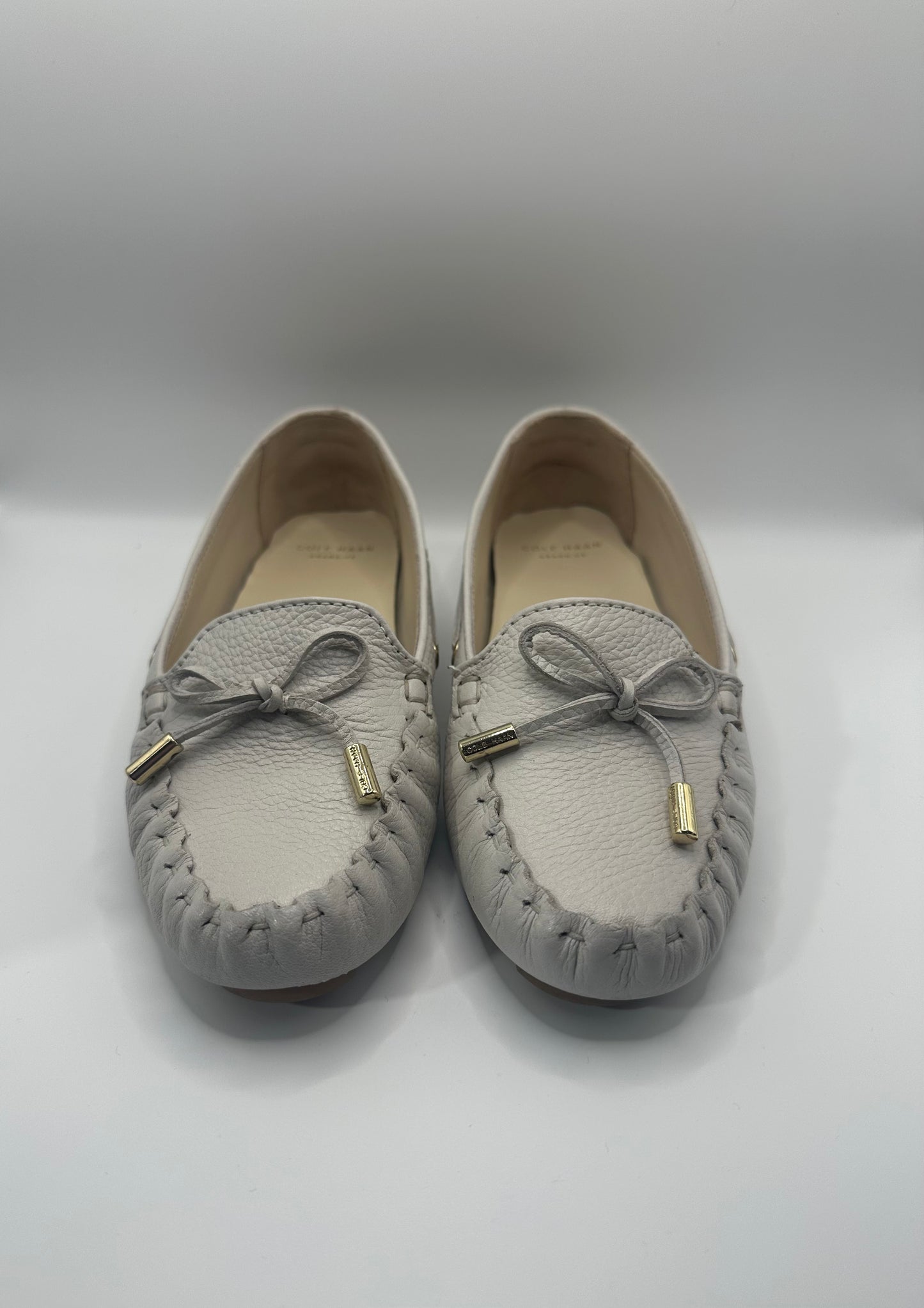 Cole Haan Cream Loafer 6 1/2