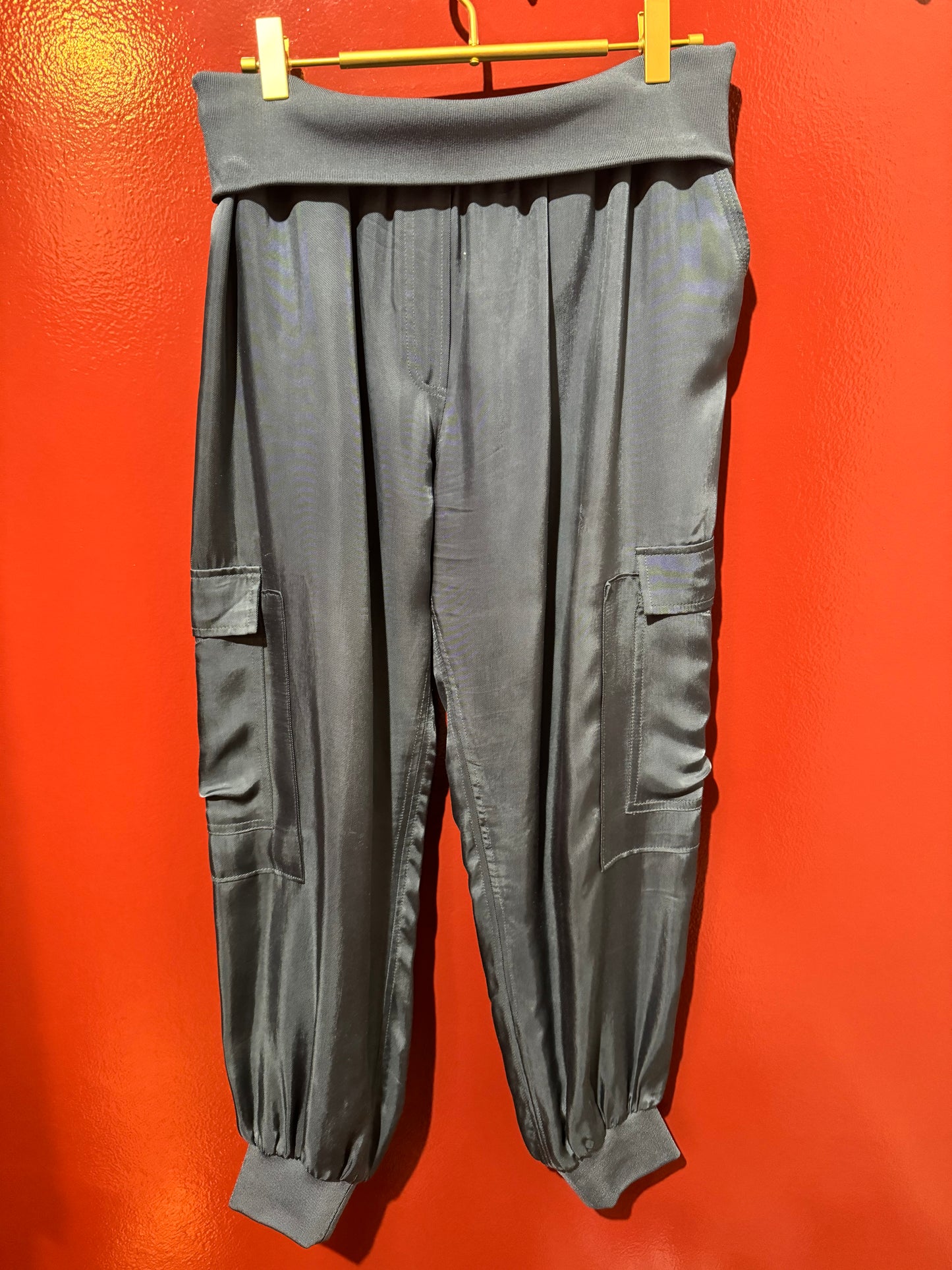 Cinqe de Sept Grey/Blue Silk Pants Large