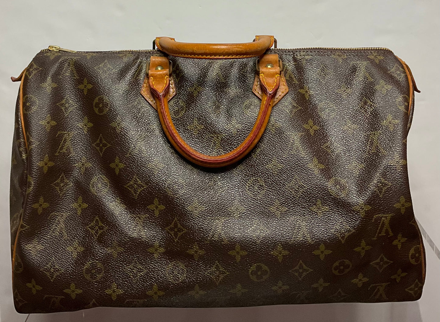 Louis Vuitton Monogram Speedy 35