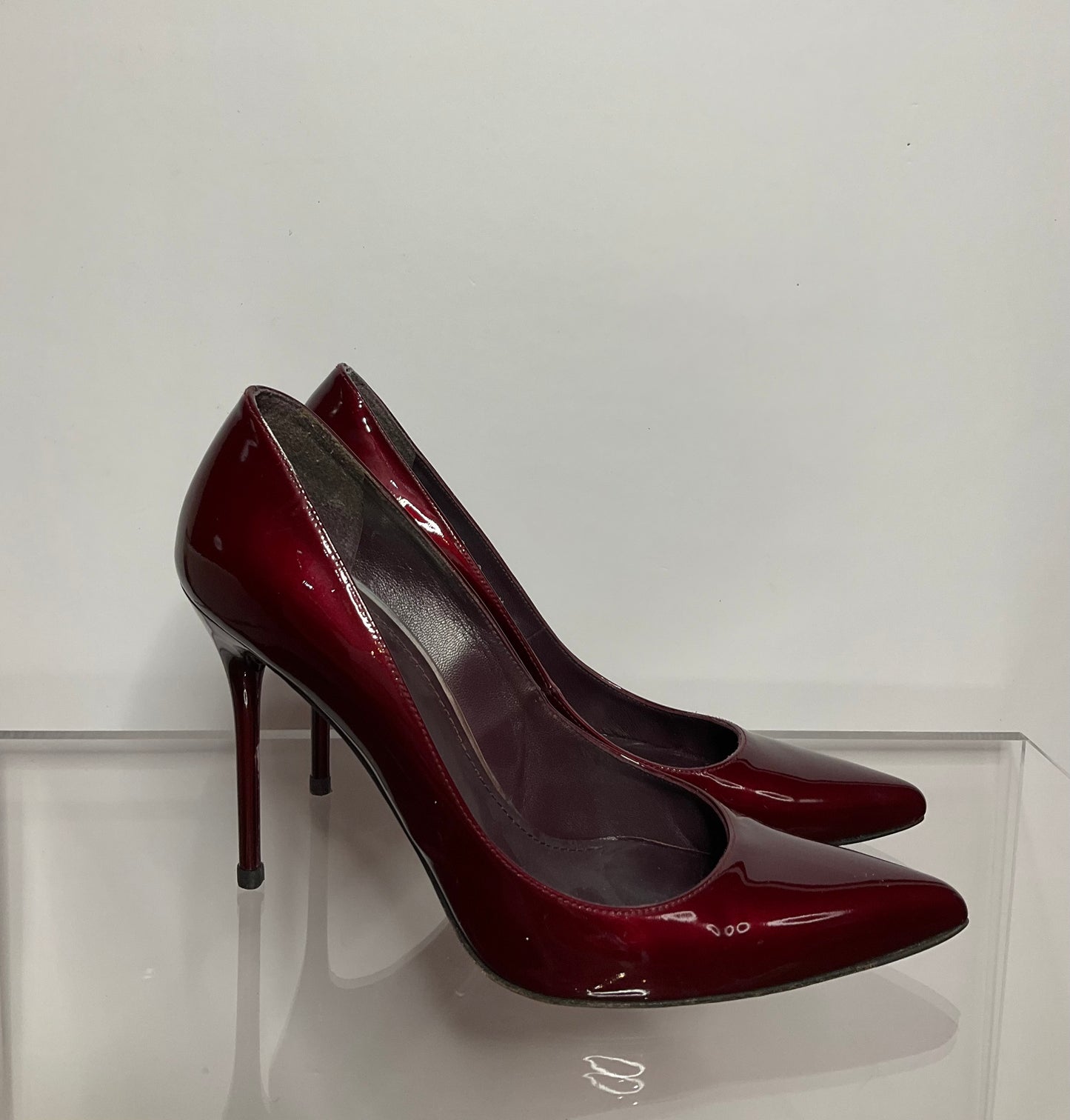 Stuart Weitzman Red Heels 9