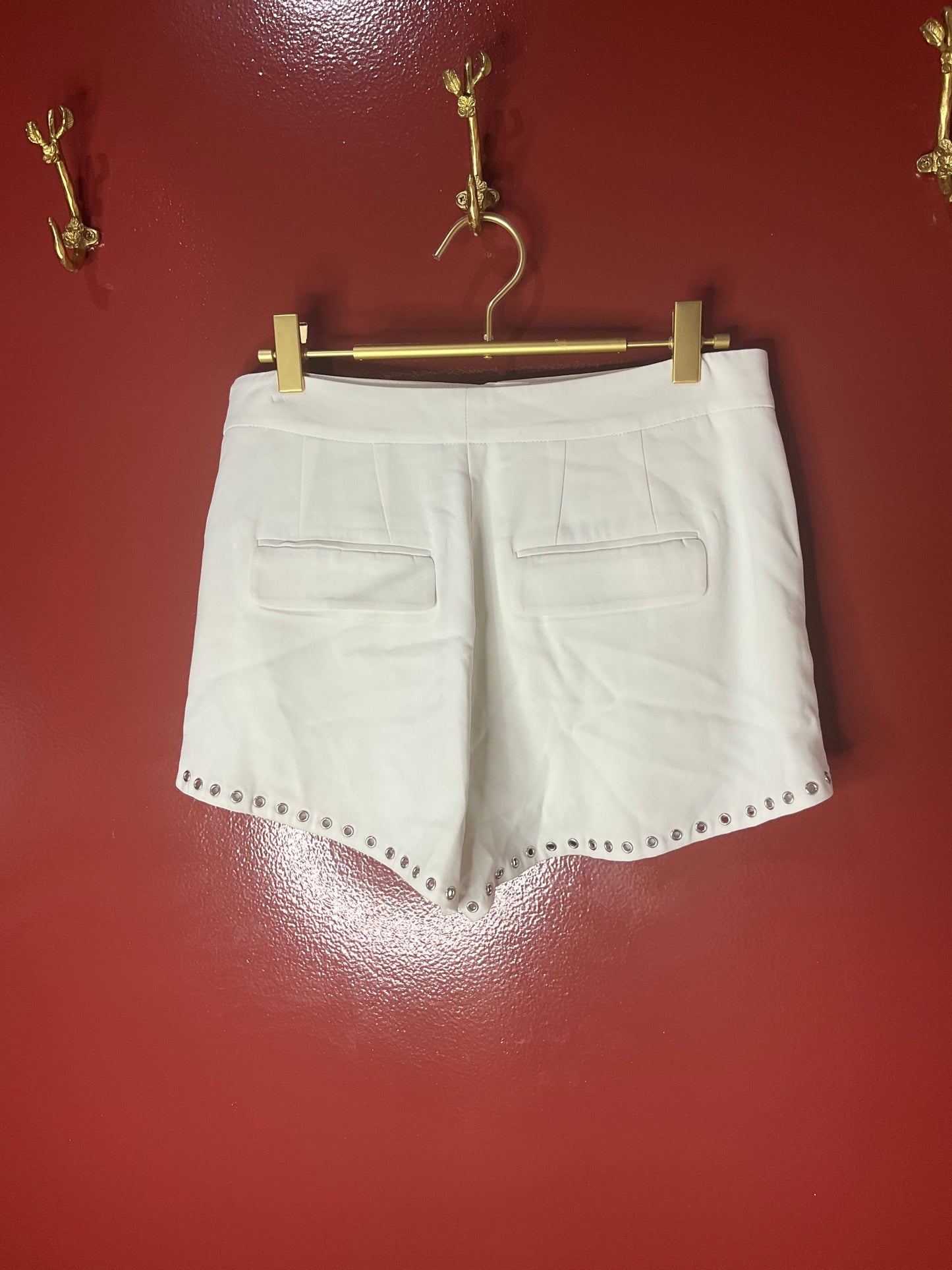 ALC Cream Short with Silver Grommets 4