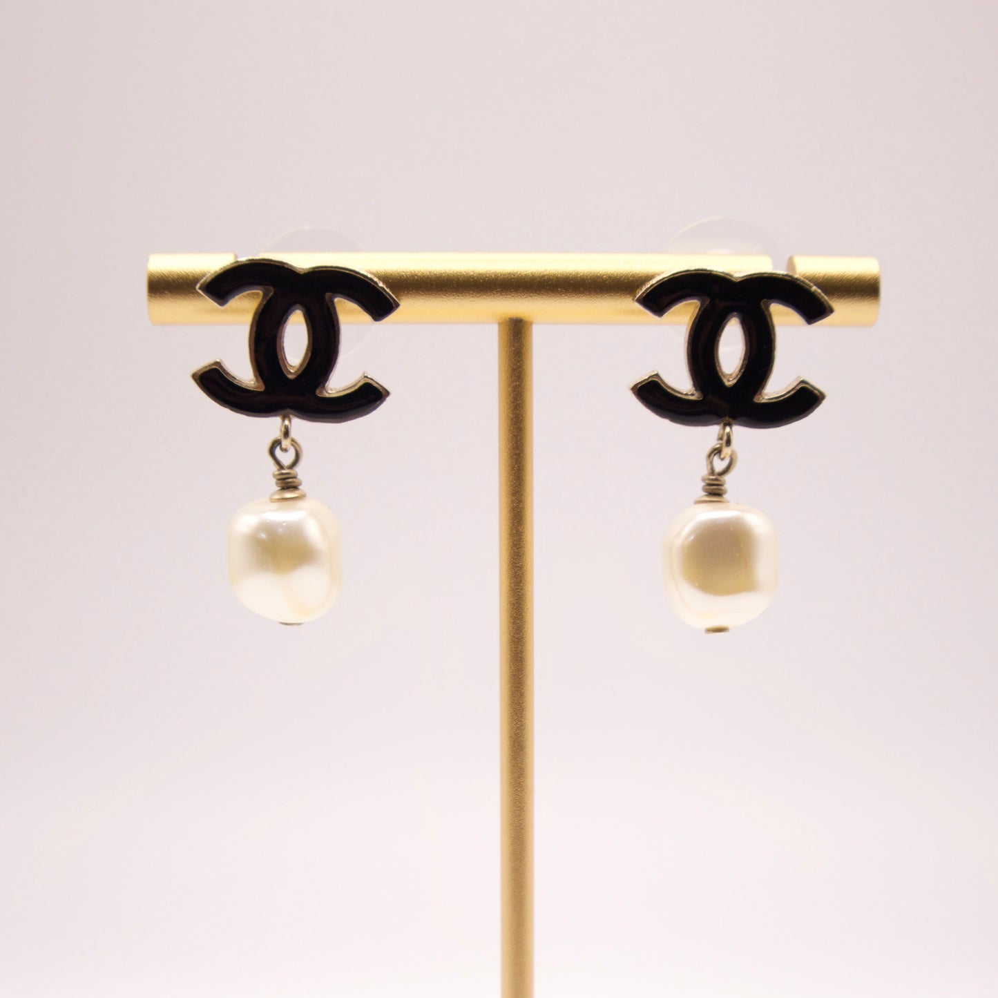 Chanel Black CC Interlocking Pearl Drop Earrings
