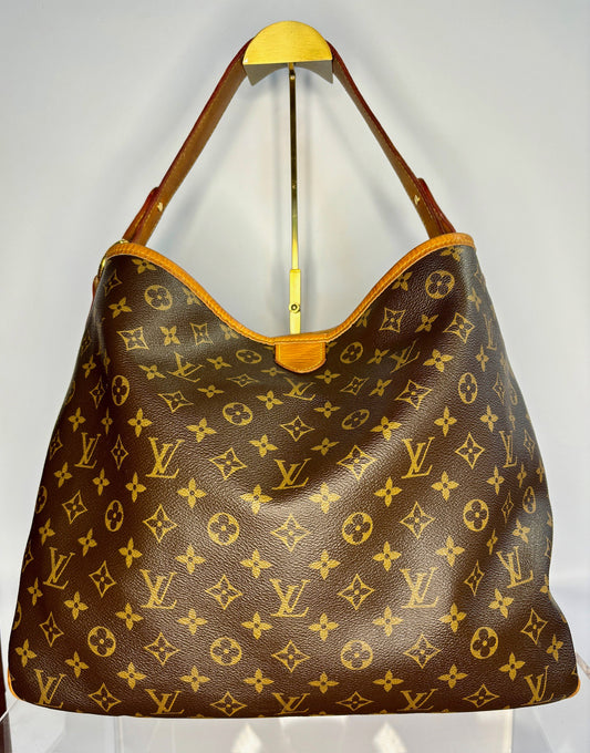 Louis Vuitton delightful