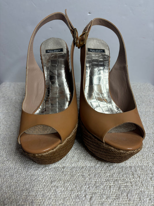 Baldan Beige Platform Sandals 38.5