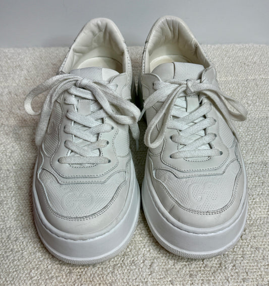 Gucci Embossed Sneake 37.5
