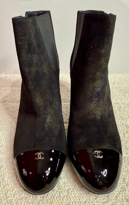 Chanel Black/Gold Ankle Boot 40