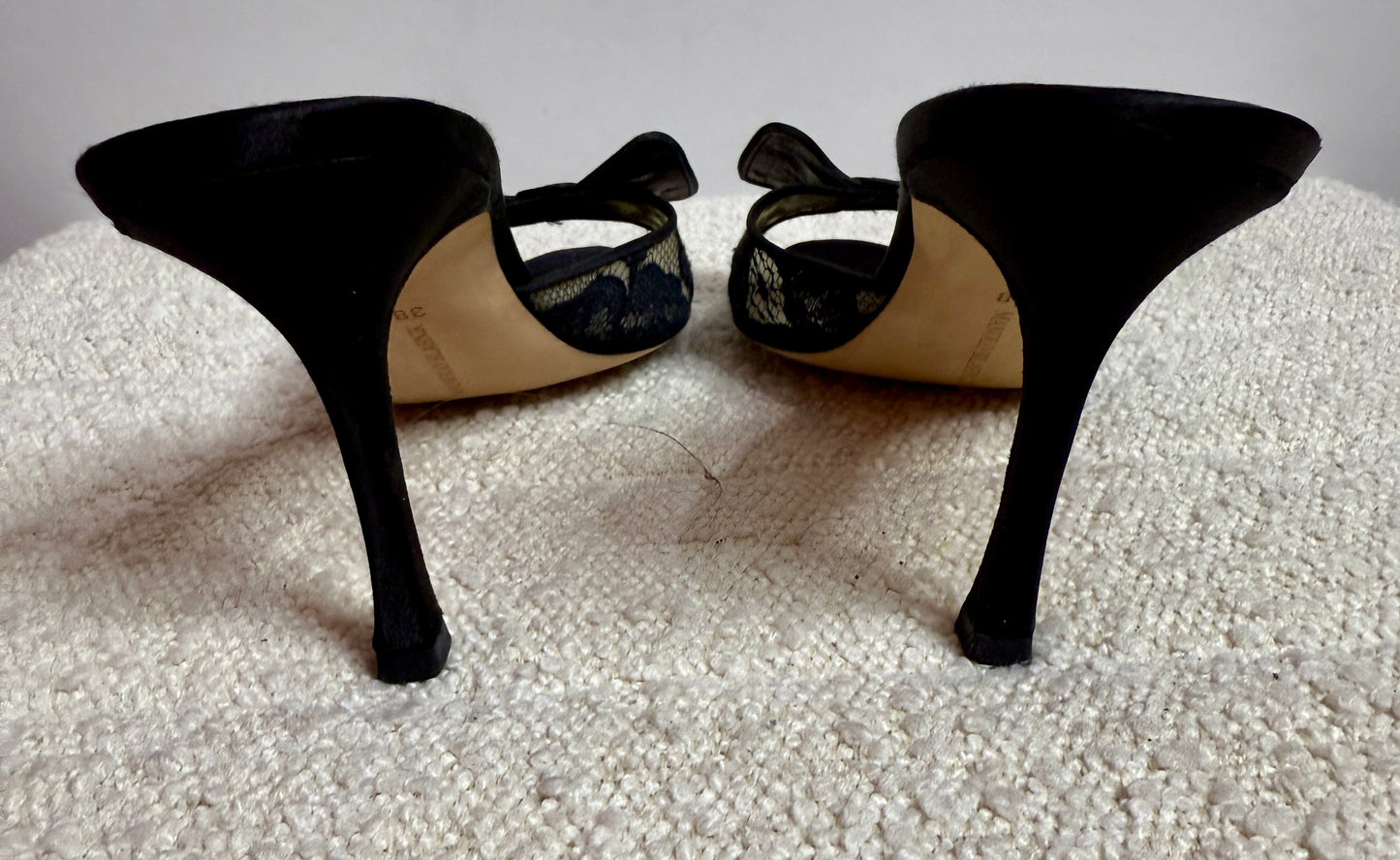 Monolo Blahnik Black Lace Bow Heels 38